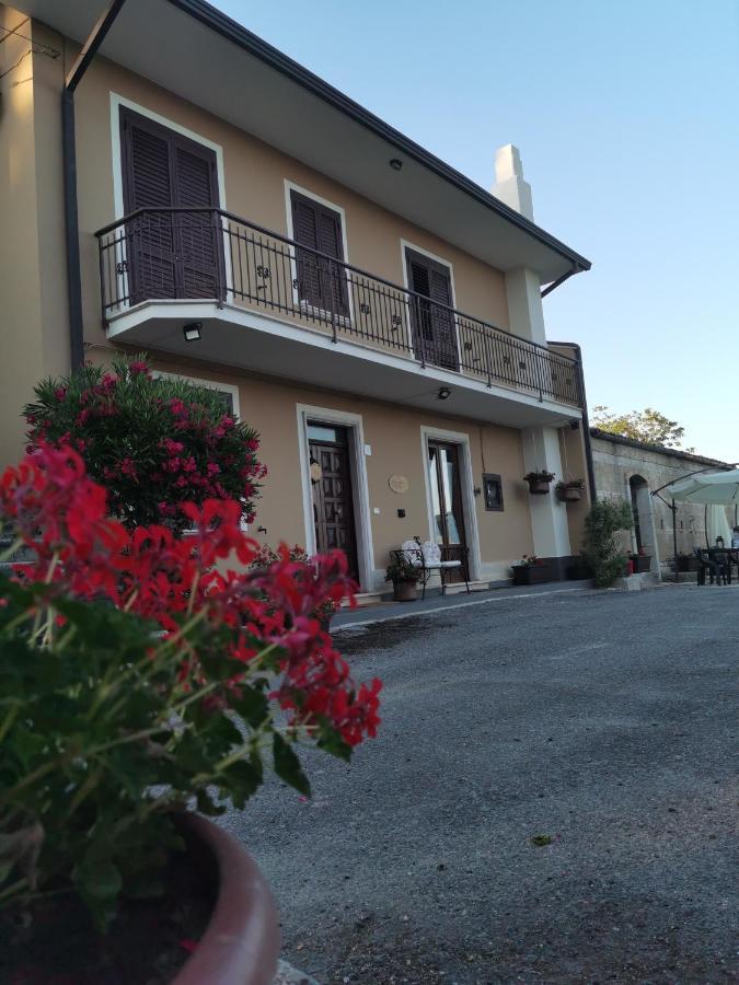 B&B Relais Aeclanum Mirabella Eclano ภายนอก รูปภาพ
