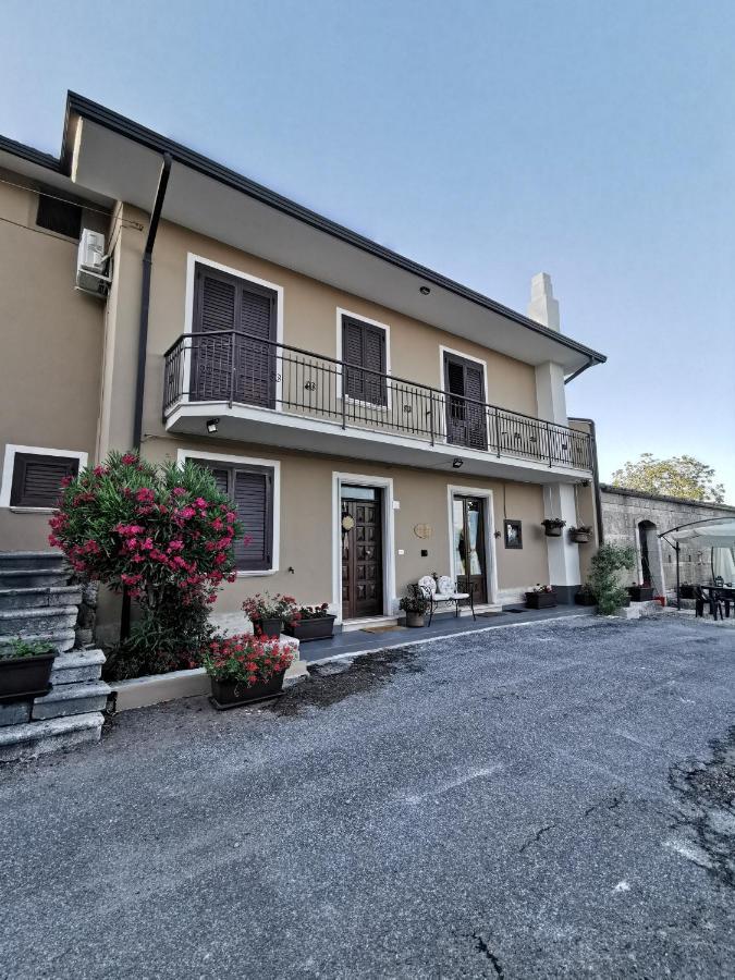 B&B Relais Aeclanum Mirabella Eclano ภายนอก รูปภาพ